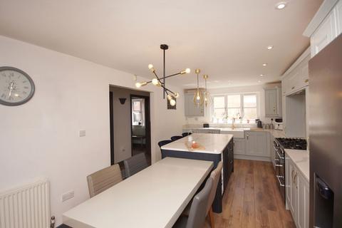 5 bedroom detached house for sale, The Causeway, Bristol BS36