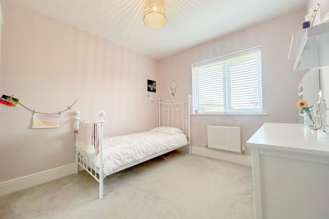 6 bedroom detached house for sale, Leon Drive, Peterborough PE2