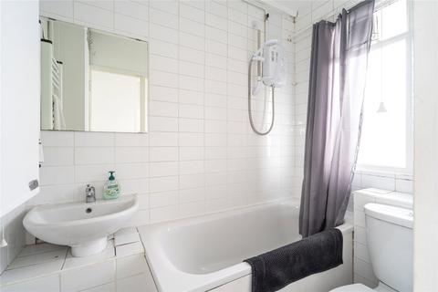 Studio for sale, Streatham Hill, London, SW2