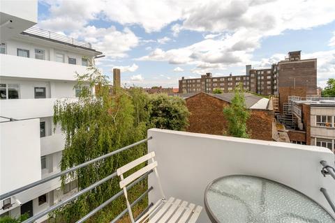undefined, Streatham Hill, London, SW2