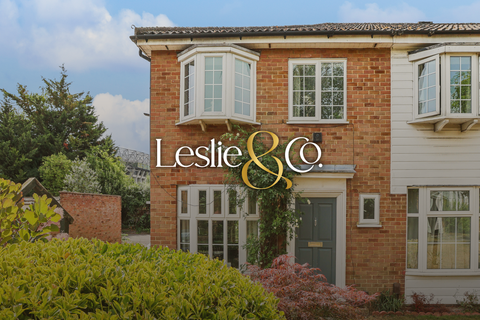 1 Yeomans Mews, Isleworth, TW7 7LZ