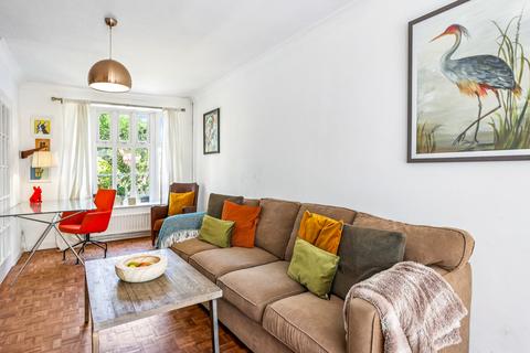 1 Yeomans Mews, Isleworth, TW7 7LZ