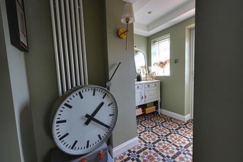 3 bedroom end of terrace house for sale, Dartmouth Walk, Bristol BS31