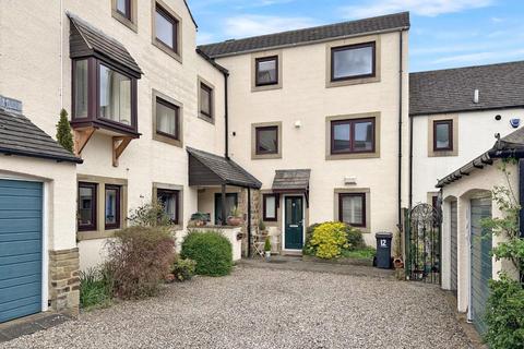 2 bedroom flat to rent, Old Bridge Rise, Ilkley