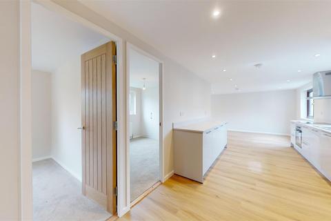 2 bedroom flat to rent, Old Bridge Rise, Ilkley