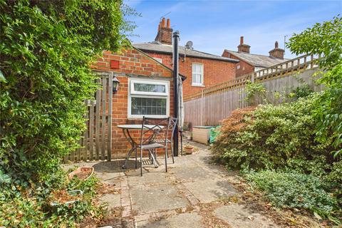 9 Crown Lane, Theale, Reading, RG7 5BG