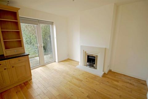 4 bedroom semi-detached house to rent, Mackie Avenue, Patcham, Brighton