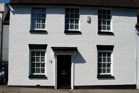 2 bedroom house for sale, High Street, Elstree, Borehamwood