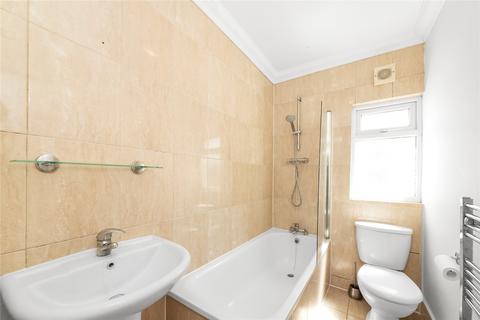 2 bedroom apartment for sale, Ardfern Avenue, London, SW16