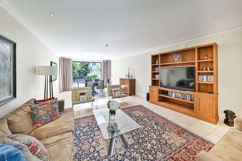 3 bedroom flat for sale, Cornwall Gardens, London