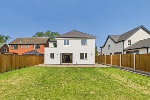5 bedroom detached house for sale, The Long Shoot, Nuneaton CV11