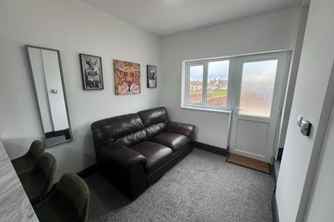 undefined, HMO Room 4, 063 The Crescent