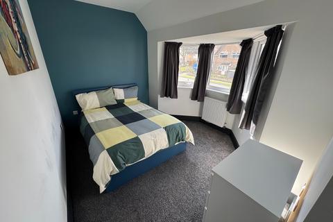 undefined, HMO Room 4, 063 The Crescent
