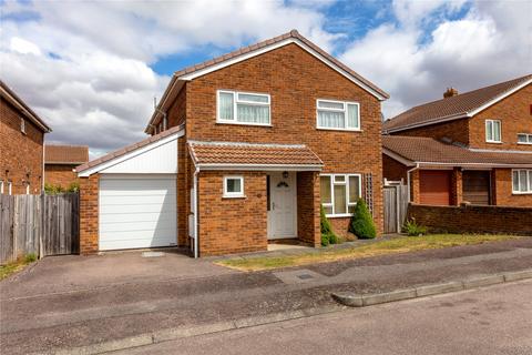 Farnham Way, Bedford, Bedfordshire, MK41