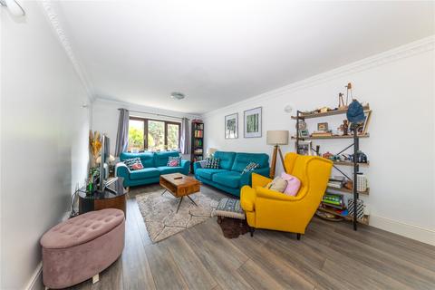 undefined, Pomfret Avenue, Bedfordshire LU2
