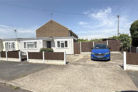 1 bedroom bungalow for sale, Boyce Road, Stanford-le-Hope, Essex, SS17