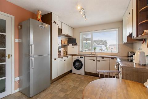 3 bedroom bungalow for sale, Orchard Close, Upton Upon Severn, Worcestershire, WR8 0QH