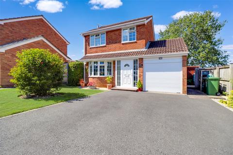 3 bedroom detached house for sale, Cross Close, Fremington, Barnstaple, Devon, EX31