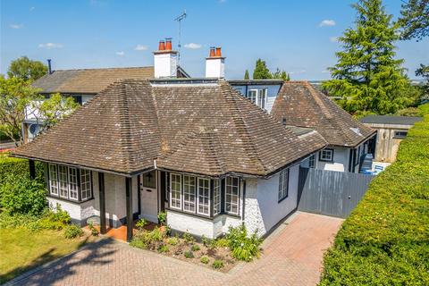 Lynch Lodge Lynch Road, Winchester, SO22 6AP