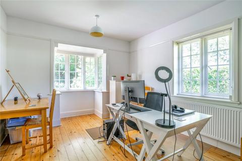 Lynch Lodge Lynch Road, Winchester, SO22 6AP
