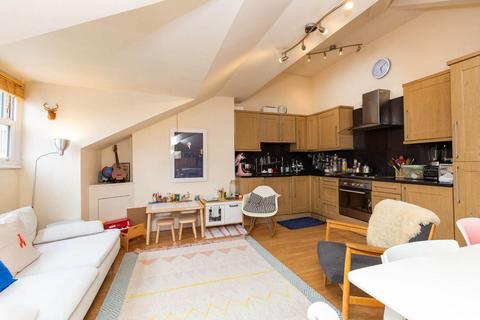 2 bedroom apartment to rent, N8