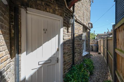 2 bedroom flat for sale, Harbour Street, Whitstable