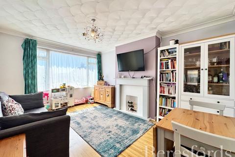 14 Ashby Close, Hornchurch, RM11 3QR