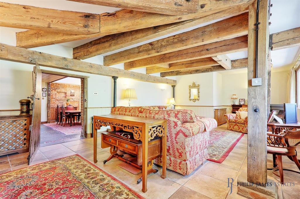 IMG 8195 6 7 easy HDR-interior3.jpg