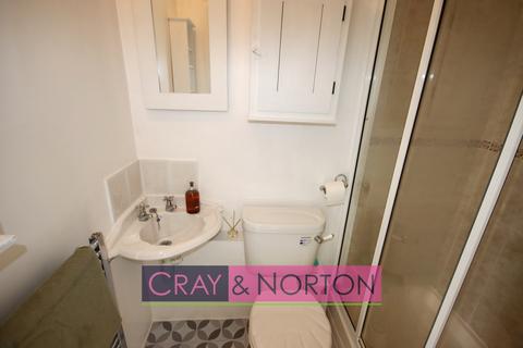 17 Edward Road, Croydon, CR0 6DZ