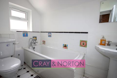 17 Edward Road, Croydon, CR0 6DZ