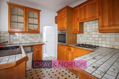 17 Edward Road, Croydon, CR0 6DZ
