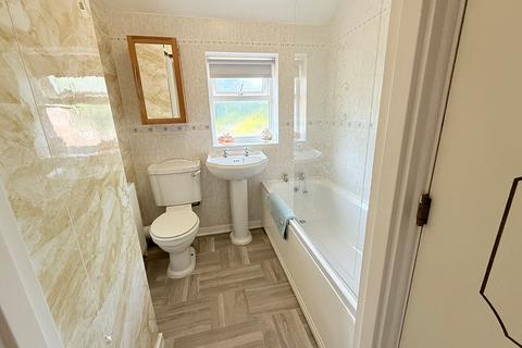54 Weyhill Close, Wolverhampton, WV9 5RA