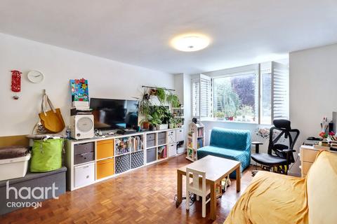 1 bedroom block of apartments for sale, Nottingham Road, South Croydon