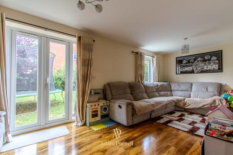 34 Slate Drive, Burbage, Hinckley, LE10 2QP