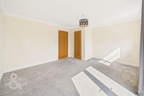 3 bedroom semi-detached house for sale, Yarmouth Road, Norwich NR14