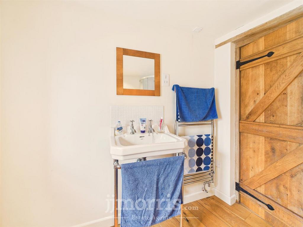 Ensuite