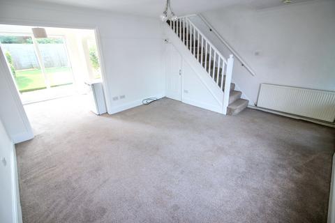 3 bedroom terraced house to rent, Lobelia Close, Springfield, Chelmsford