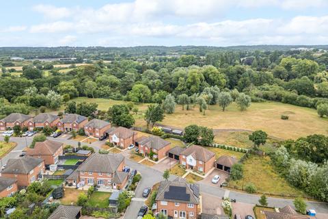 19 River Walk, Fetcham, Leatherhead, KT22 9FF