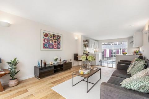 2 bedroom apartment for sale, Sternhall Lane, Peckham Rye, London, SE15