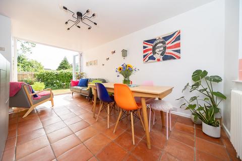 undefined, Valley Road, Loughborough, LE11