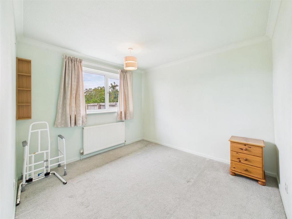 Bedroom: