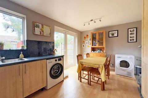 3 bedroom terraced house for sale, Mallard Close, Sundorne Grove, Shrewsbury