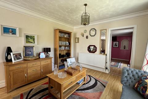 4 bedroom detached house for sale, Lon Ger Y Coed, Ammanford, Carmarthenshire.