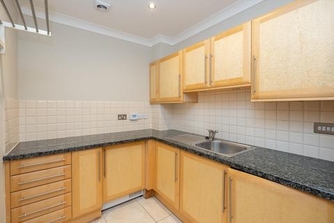 Headley House Beech Close, Cobham, KT11 2EN