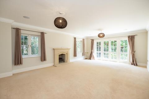 Headley House Beech Close, Cobham, KT11 2EN