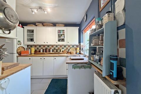 32 Chapel Road, Llanharan, Pontyclun, CF72 9QB