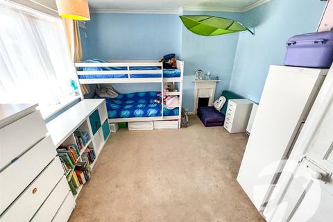 3 Chilham Road, London, SE9 4BE