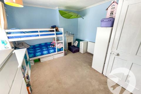 3 Chilham Road, London, SE9 4BE