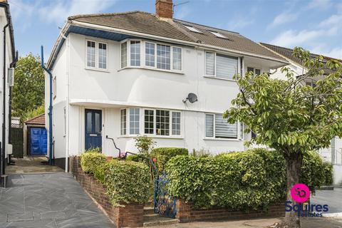 undefined, Grants Close, Mill Hill, London