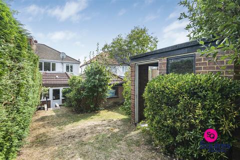 undefined, Grants Close, Mill Hill, London